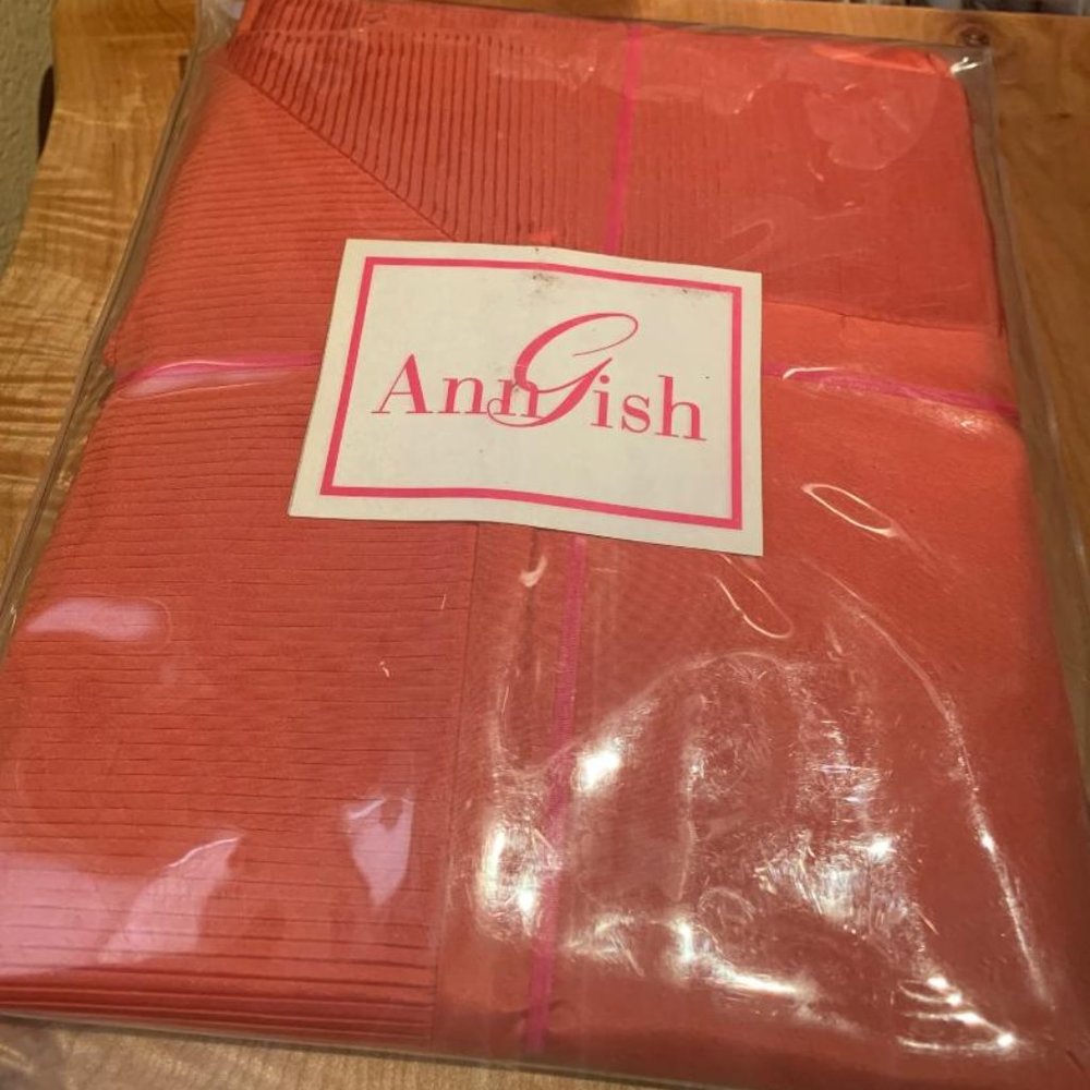 $350! NWT Ann Gish 100% Silk Taffeta Crystal Pleat KING Pillow Sham - Watermelon